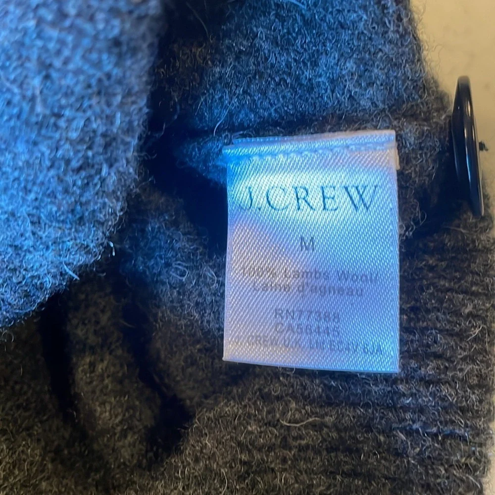 J.Crew Men’s Medium Gray 100% Lambs Wool Long Sleeve Sweater